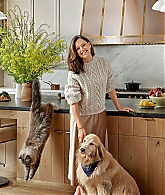 Filename=jengarneronline_architecturaldigest_photoshoot_28229.jpg
Filesize=2581KiB
Dimensions=4348x3261
Date added=May 11, 2025 jengarneronline_architecturaldigest_photoshoot_28229.jpg