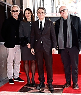 Filename=jengarneronline_starhollywoodwalkfame_28329.jpg
Filesize=3397KiB
Dimensions=3742x2494
Date added=May 11, 2025 jengarneronline_starhollywoodwalkfame_28329.jpg